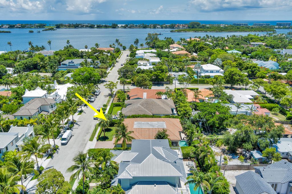 Photo of 216 Summa Street, West Palm Beach, FL 33405 (MLS # R11146916)