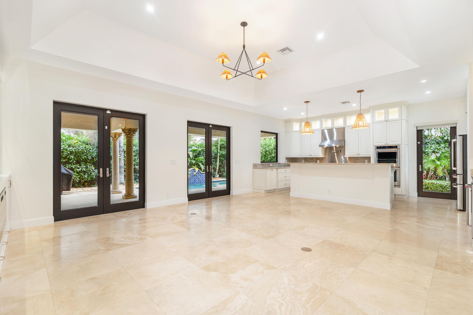 MIRAMAR SHORES IN - Residential