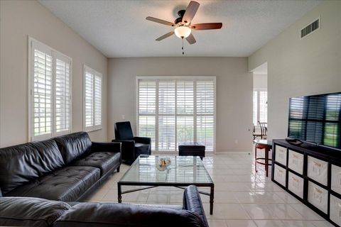 A home in Lake Worth