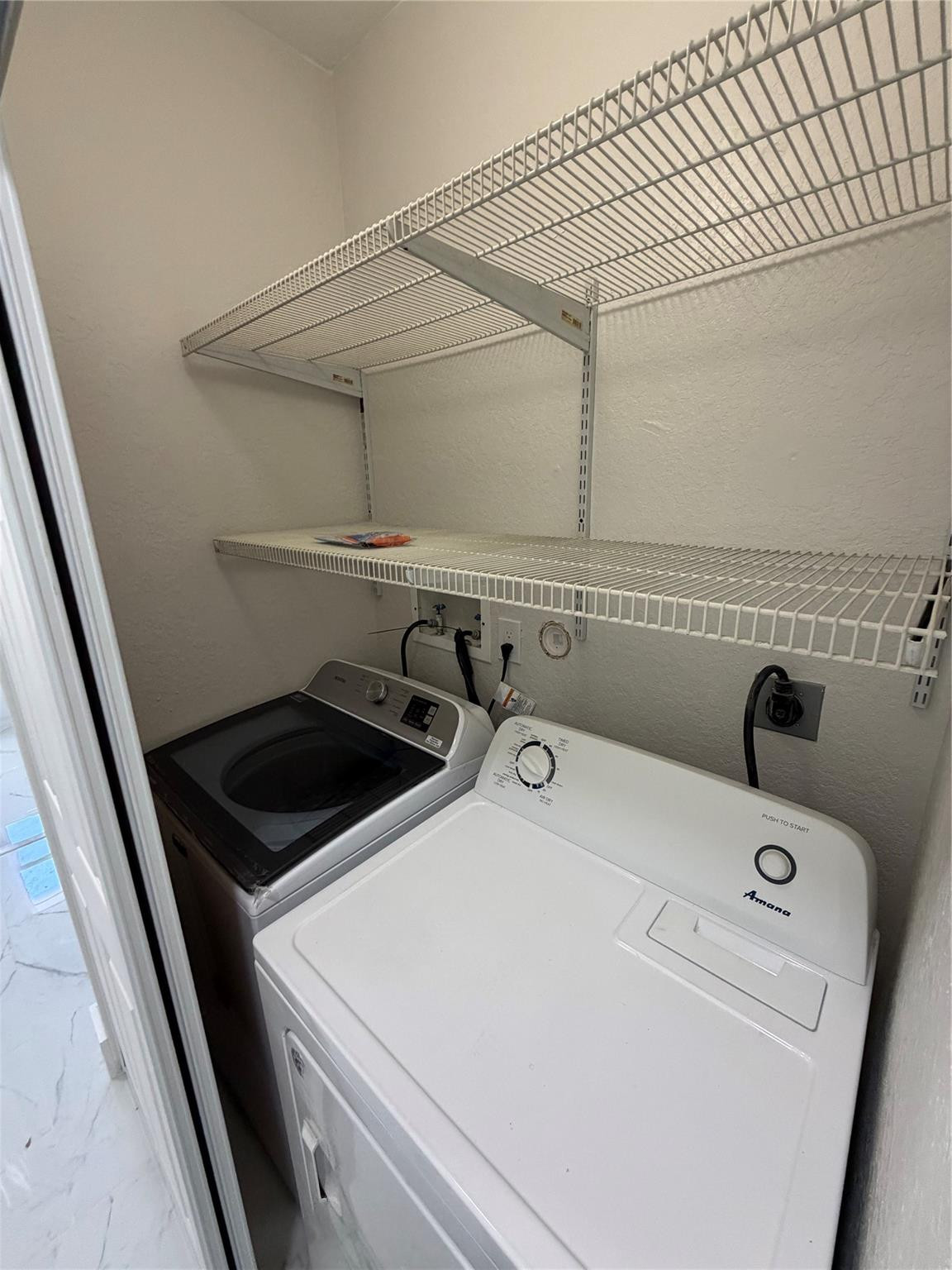 C & P Properties 160-34 B - Residential Lease