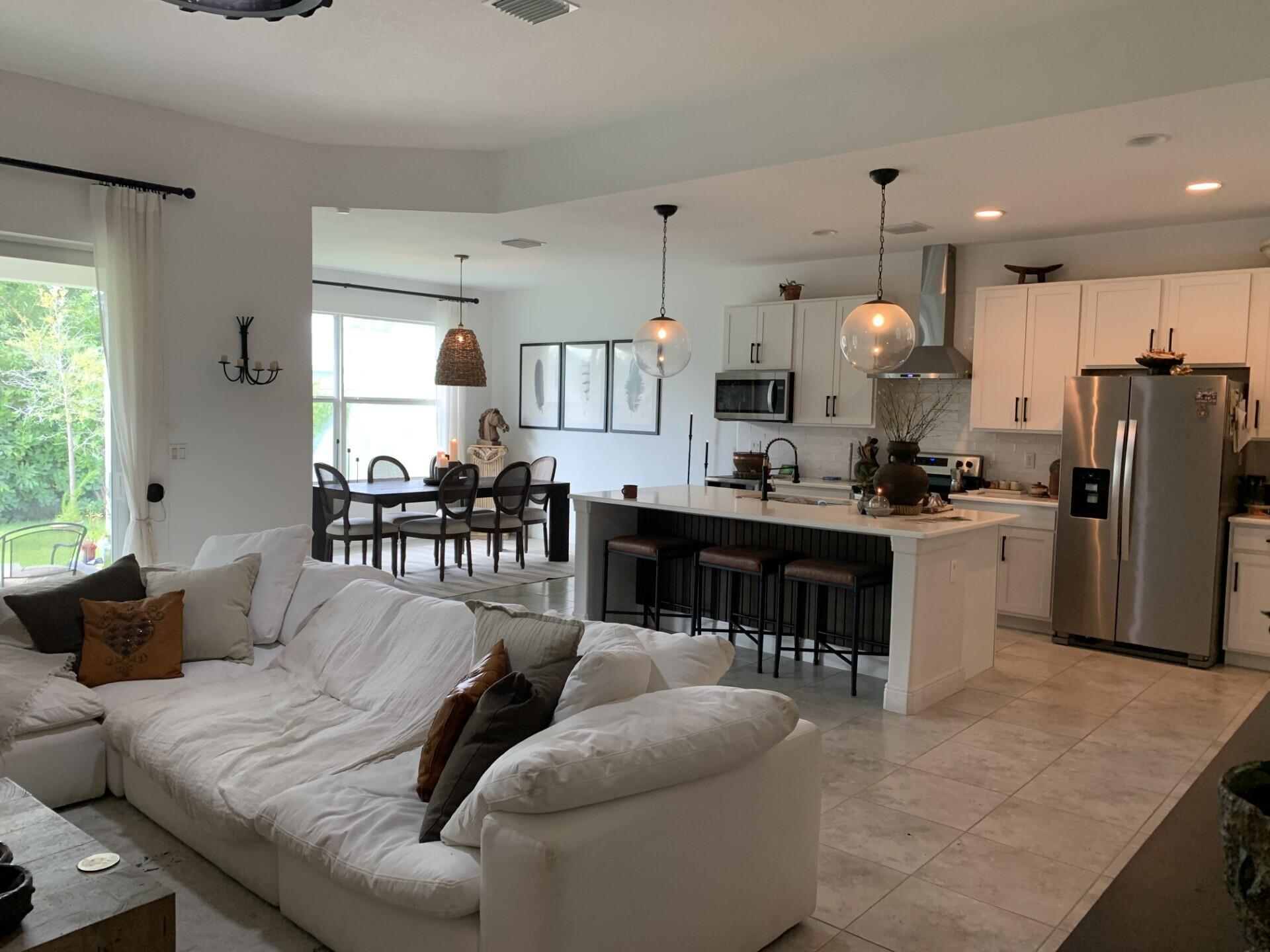 PORT ST LUCIE SECTION 12 - Residential