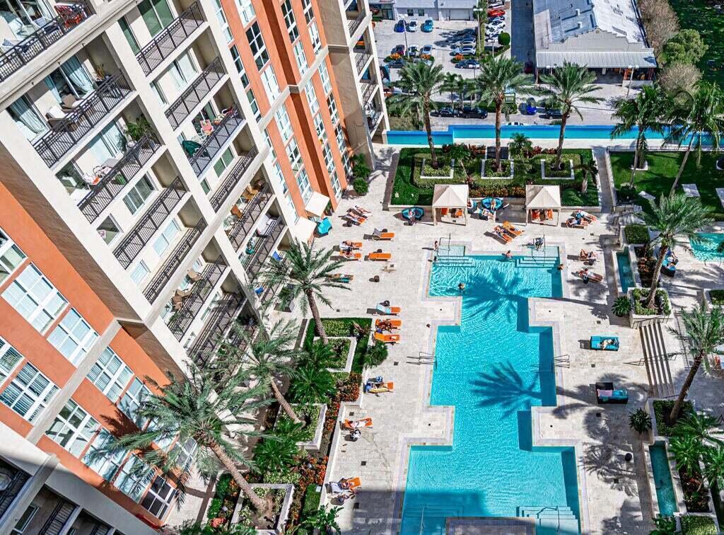CITYPLACE SOUTH TOWER CON - Residential Lease