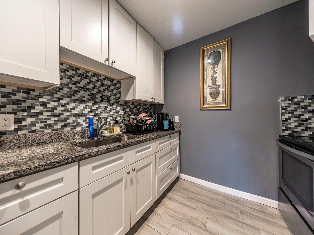 Castle Gardens 2 67-34 B - Residential