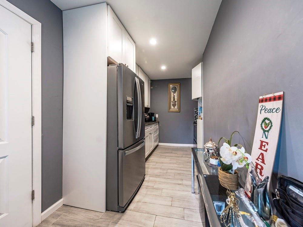 Castle Gardens 2 67-34 B - Residential