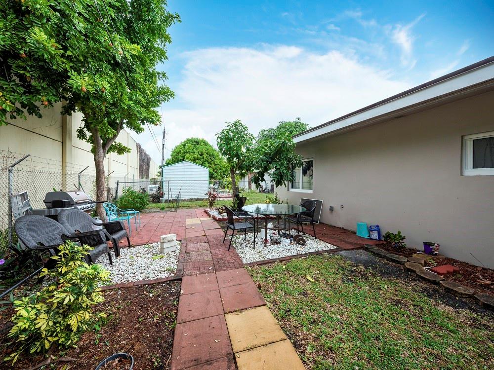 Castle Gardens 2 67-34 B - Residential