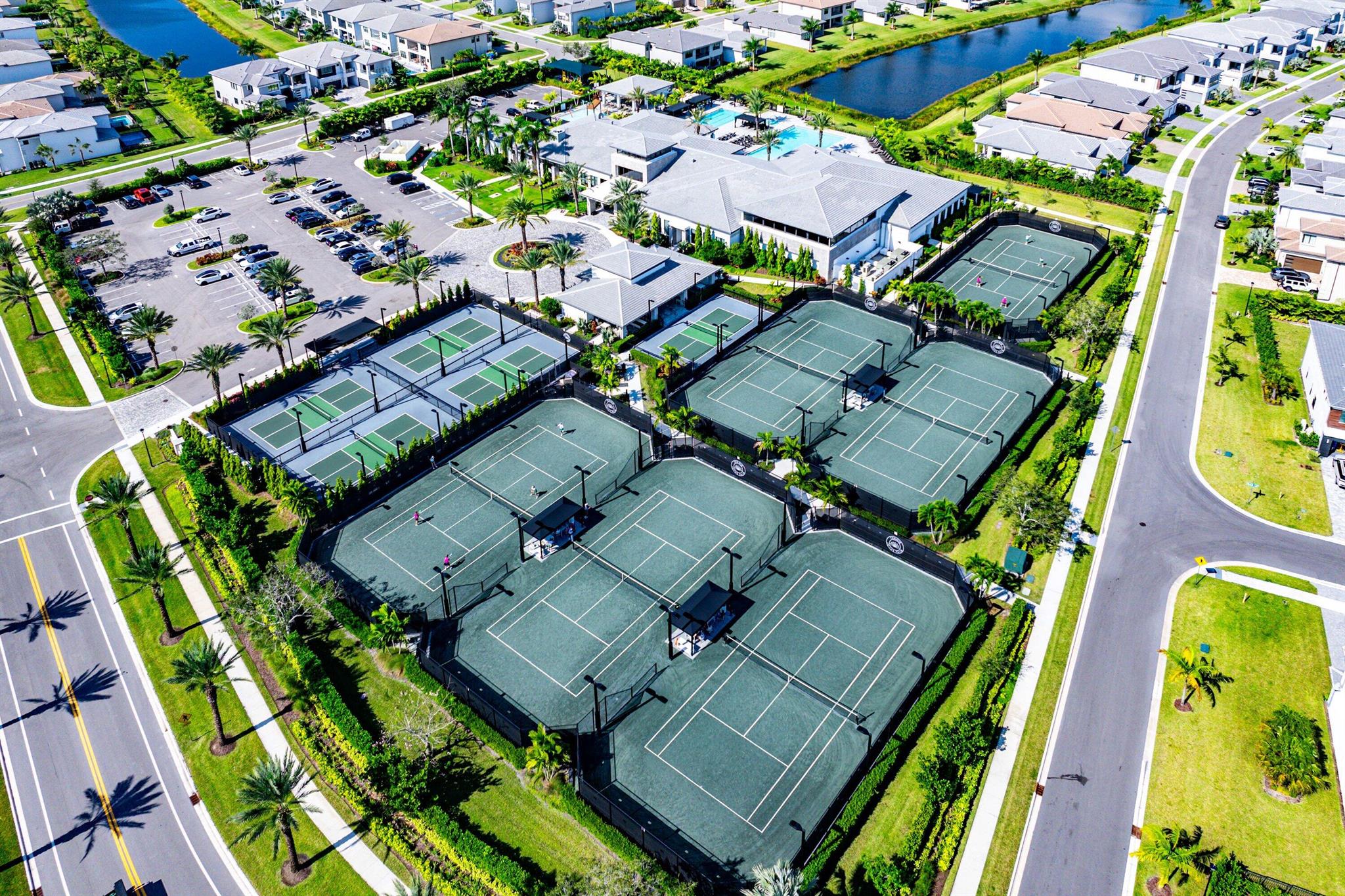 LOTUS PALMBOCA RATON GOLF - Residential