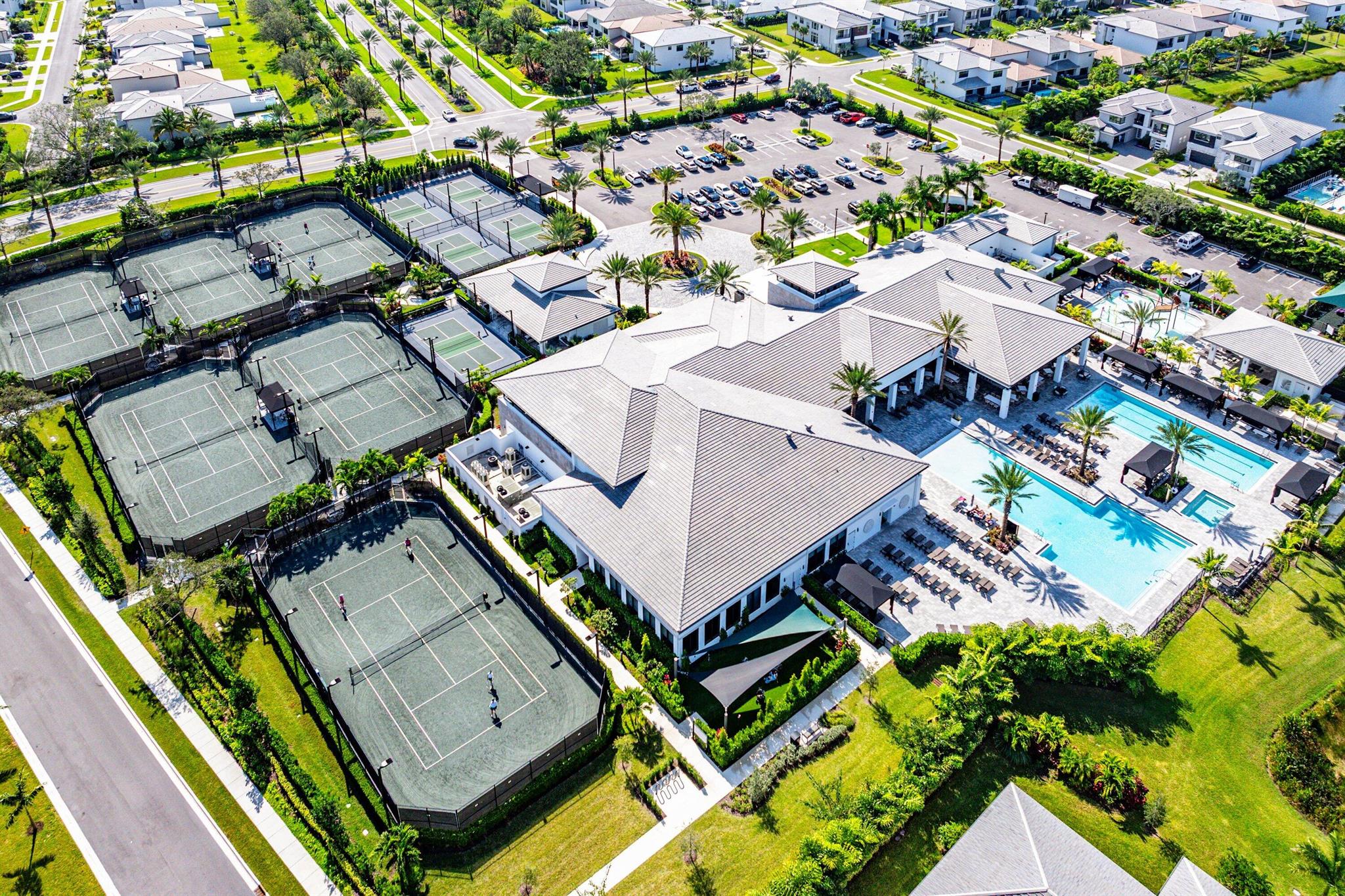 LOTUS PALMBOCA RATON GOLF - Residential