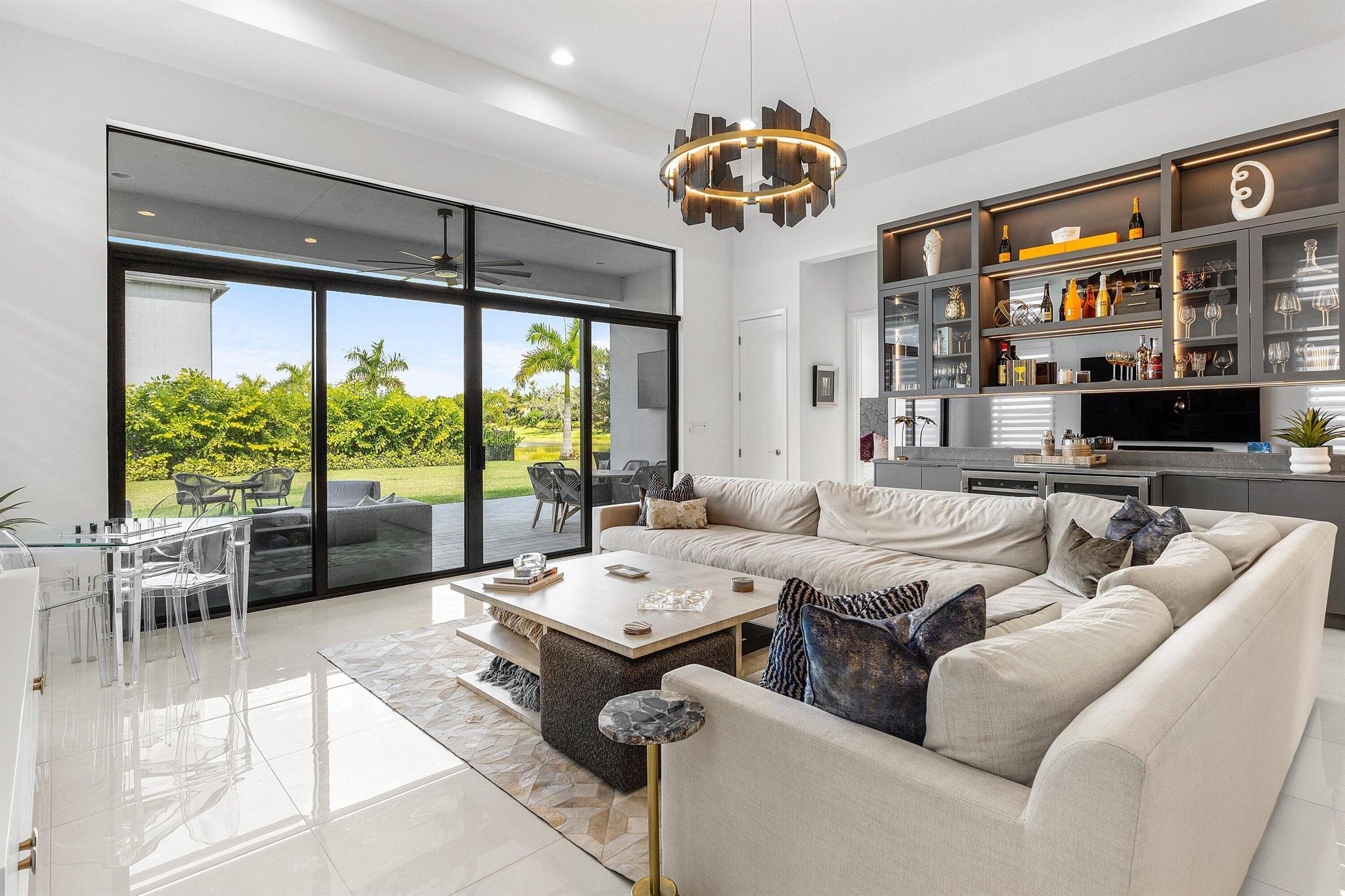 LOTUS PALMBOCA RATON GOLF - Residential
