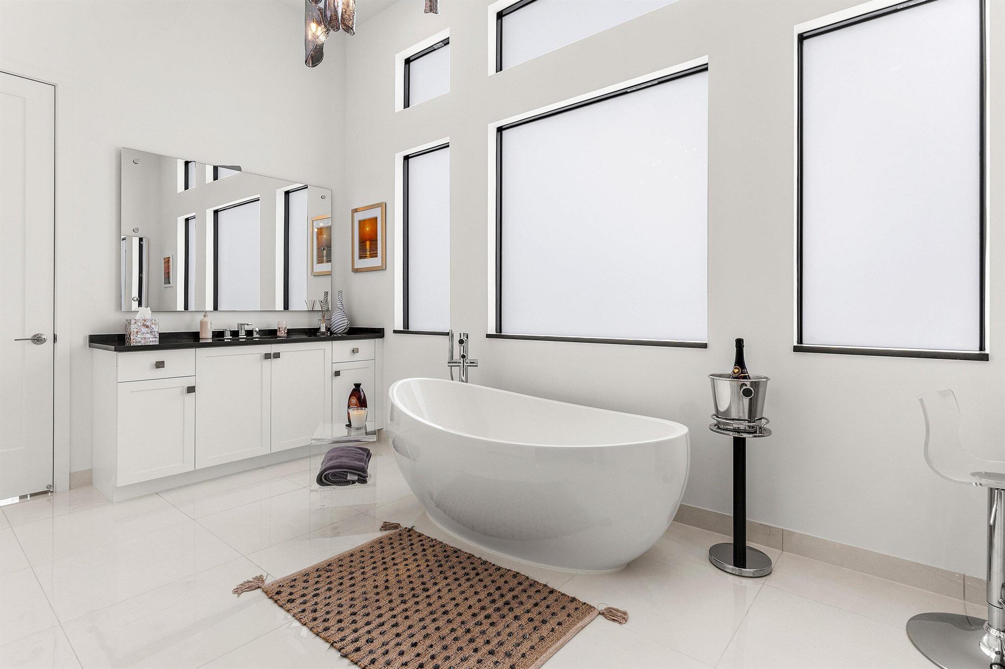 LOTUS PALMBOCA RATON GOLF - Residential