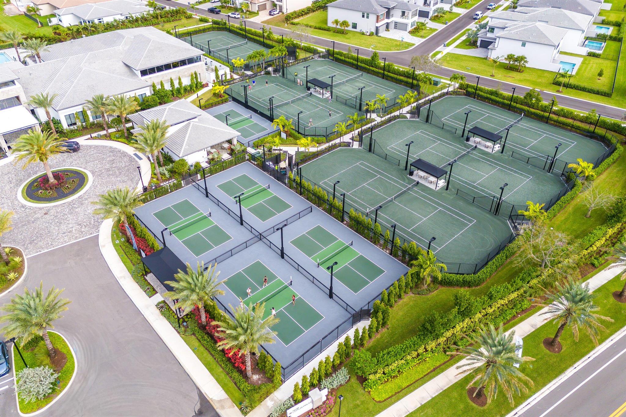 LOTUS PALMBOCA RATON GOLF - Residential