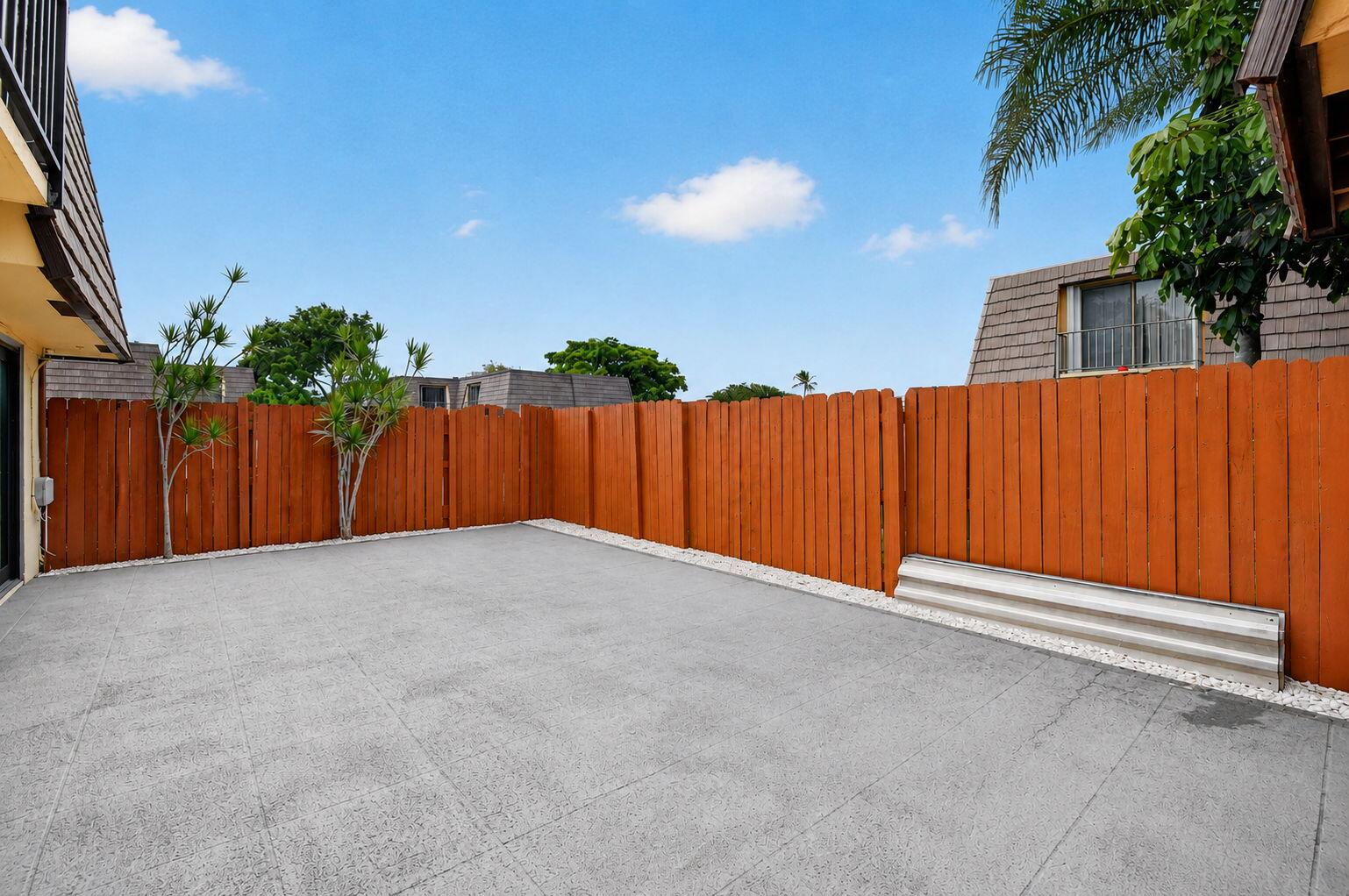 744 SPRINGDALE Circle