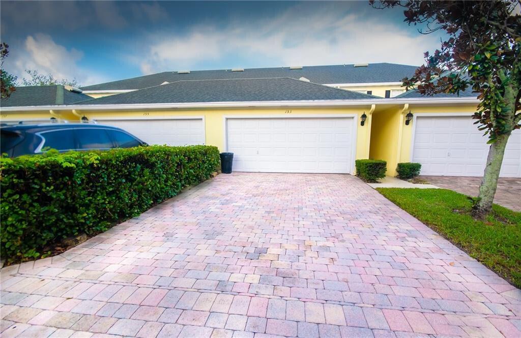 CAMBRIDGE AT ABACOA - Residential Lease