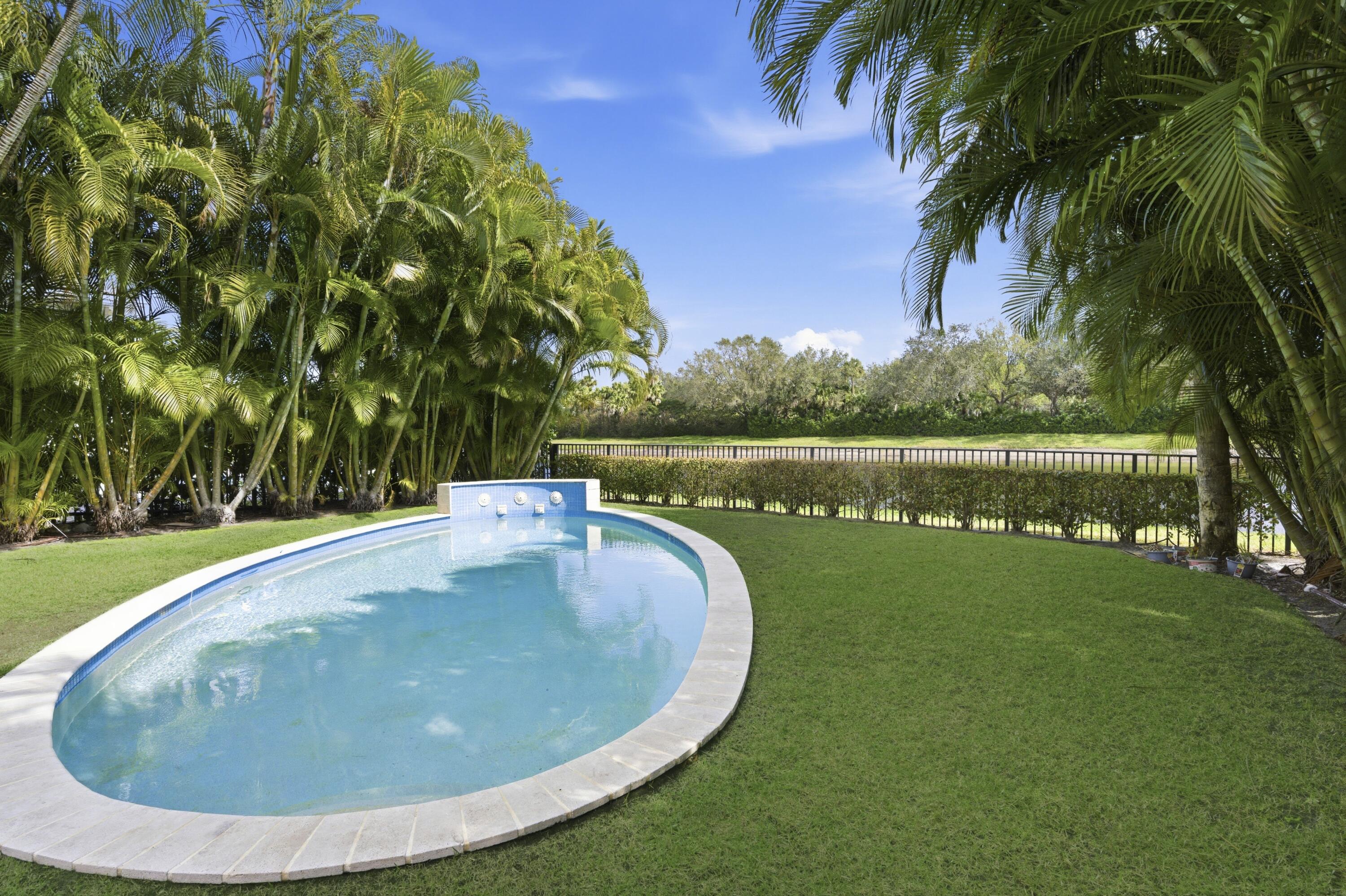 MIRASOL PARS H AND I - Residential