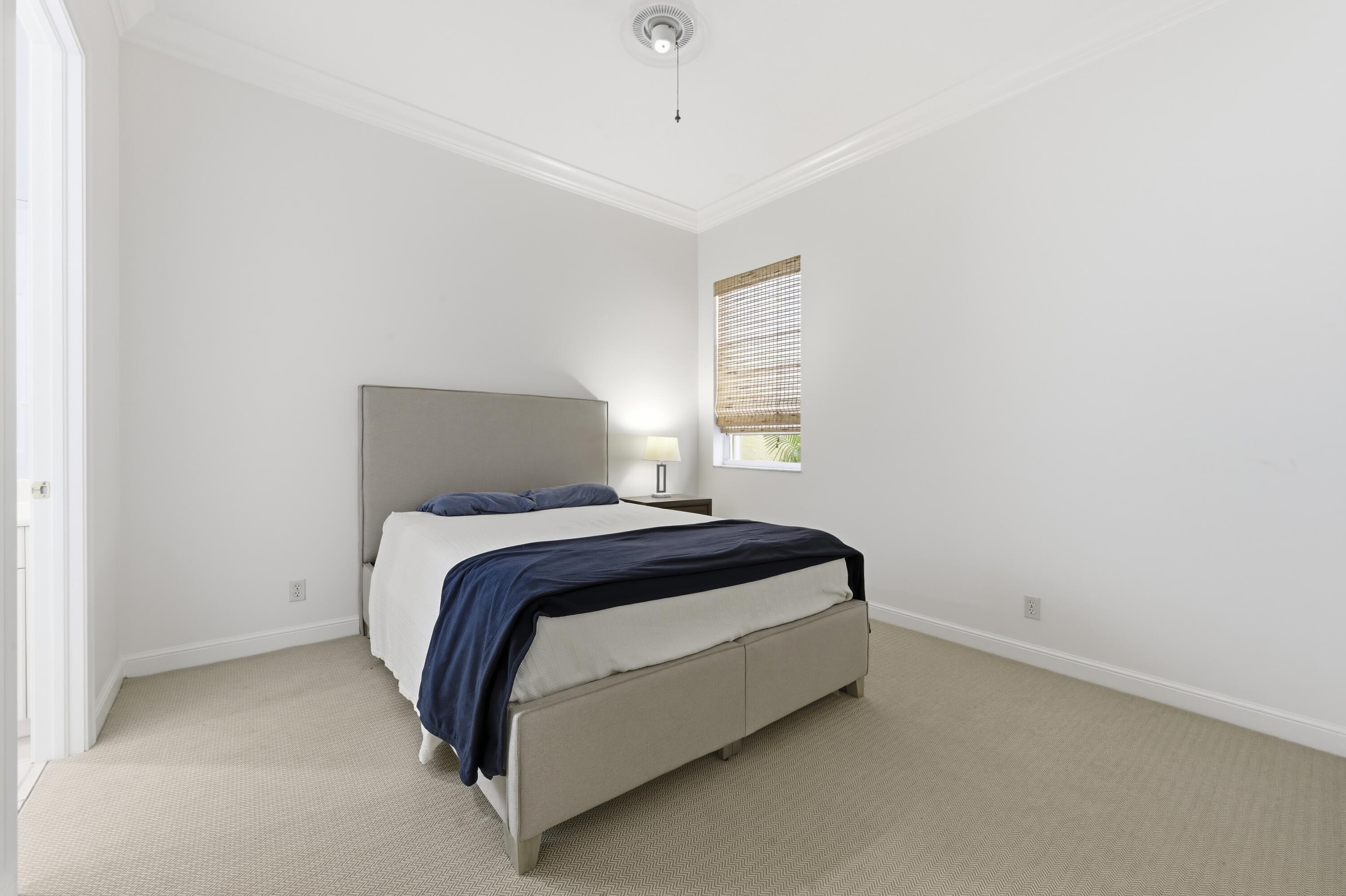 MIRASOL PARS H AND I - Residential