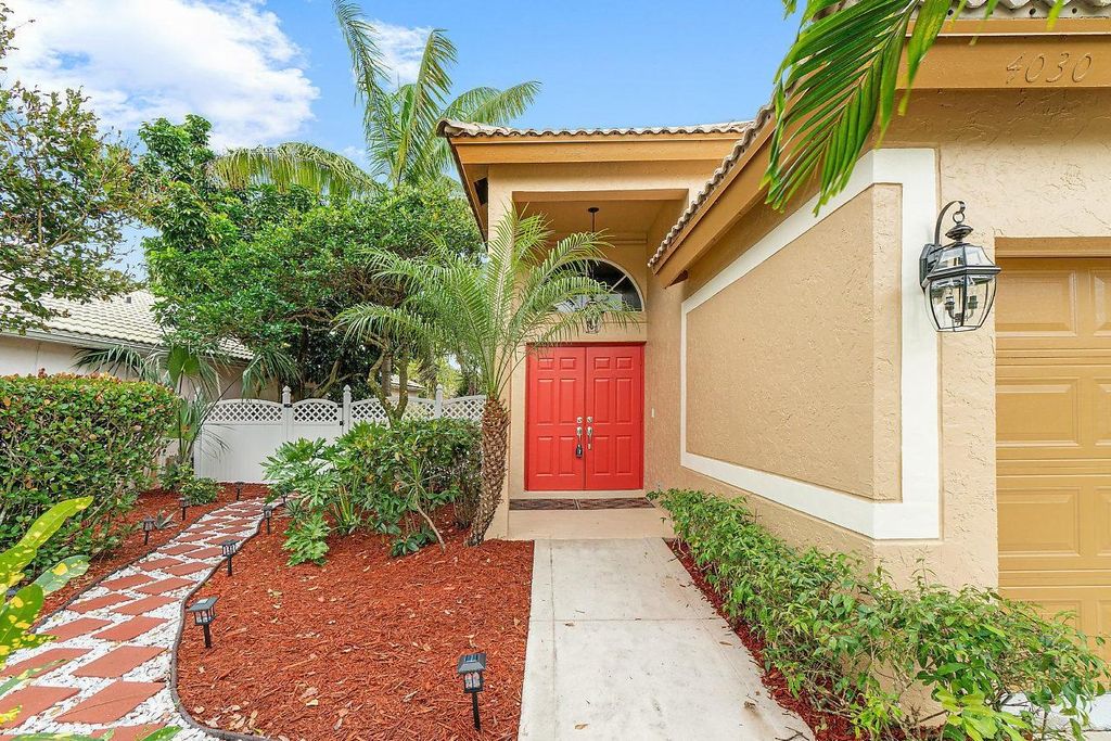 Photo of 4030 Laurelwood Lane, Delray Beach, FL 33445 (MLS # F10502210)