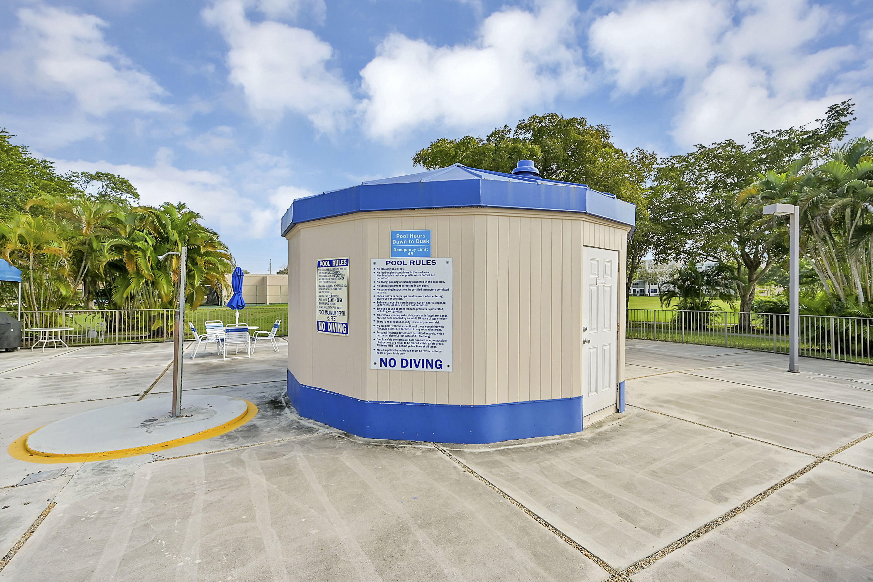 SUNRISE LAKES 218 CONDO - Residential