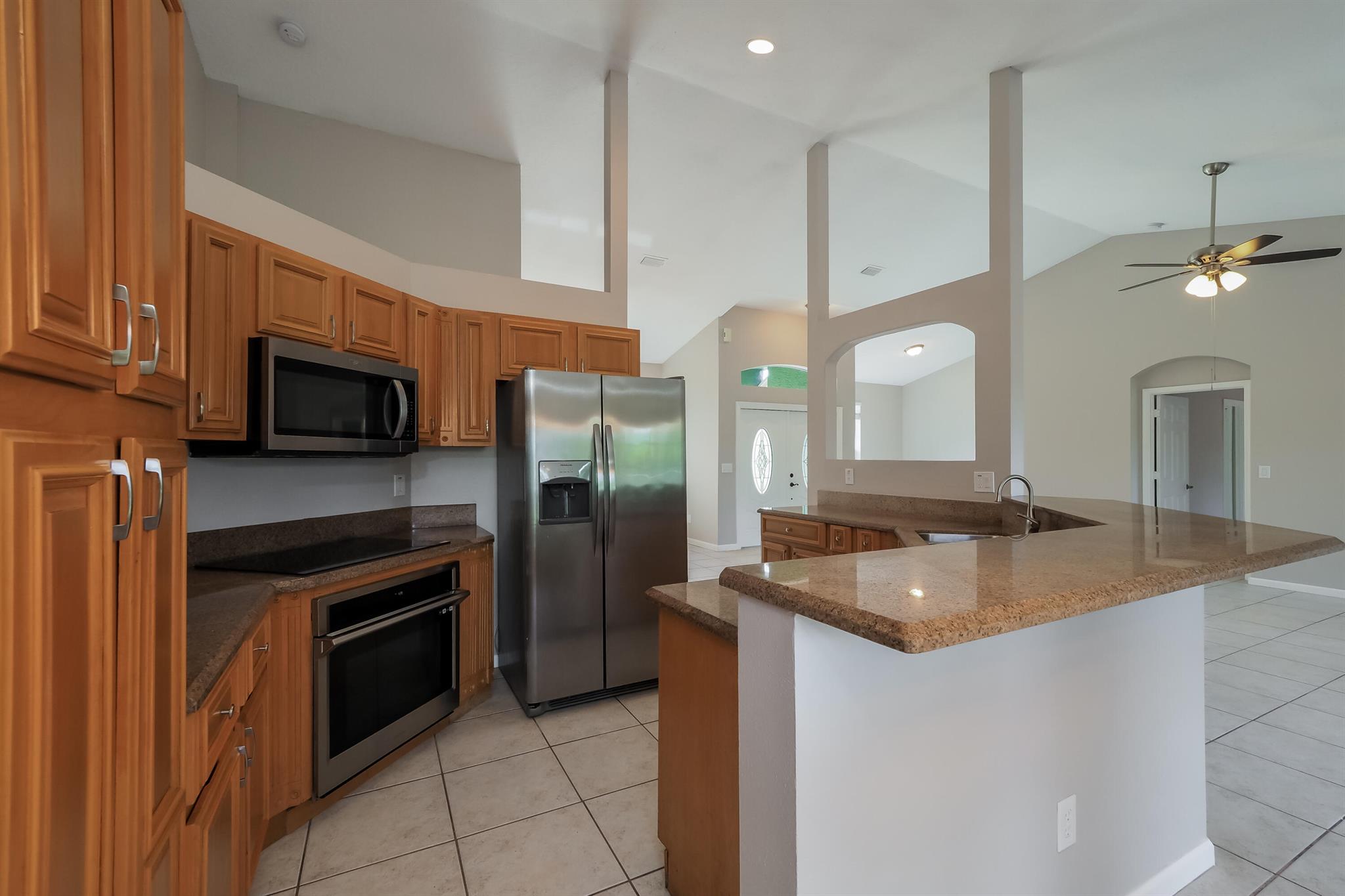 PORT ST LUCIE SECTION 19 - Residential Lease