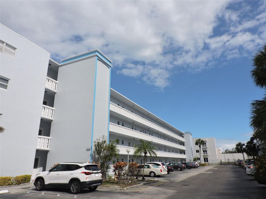 BEAUTIFUL 1 BEDROOM 1 AND 1/2 BATH CONDO, EAST OF US1, JUST 1 MILE TO THE BEACH, 5 MINUTES TO FORT LAUDERDALE HOLLYWOOD INTERNATIONAL AIRPORT & PORT EVERGLADES, WALK TO THE CASINO AT DANIA BEACH. CLOSE TO NEW DANIA POINTE & OAKWOOD PLAZA, LOTS OF SHOPPING & RESTAURANTS, WALK TO PUBLIX & MORE. TILE FLOORING THROUGHOUT, TOTALLY REMODELED KITCHEN, GRANITE COUNTER TOPS, STAINLESS STEEL SINK, PANTRY CLOSET, PENDANT LIGHTING OVER COUNTER/BREAKFAST BAR, TOTALLY REMODELED BATHROOMS, LARGE BEDROOM; 2 WALK IN CLOSETS, SCREENED PATIO WITH STUNNING VIEW OF LAKE WITH FOUNTAIN, NEW SUN SHADES ON PATIO, NEW A/C, NEW WATER HEATER, RAISED PANEL INTERIOR DOORS, CEILING FANS, BEAUTIFUL CLUBHOUSE & POOL, FITNESS, BILLIARDS, CARD ROOM & MORE, CLOSE TO DOWNTOWN HOLLYWOOD & LAS OLAS, EASY ACCESS TO 595 & I-95