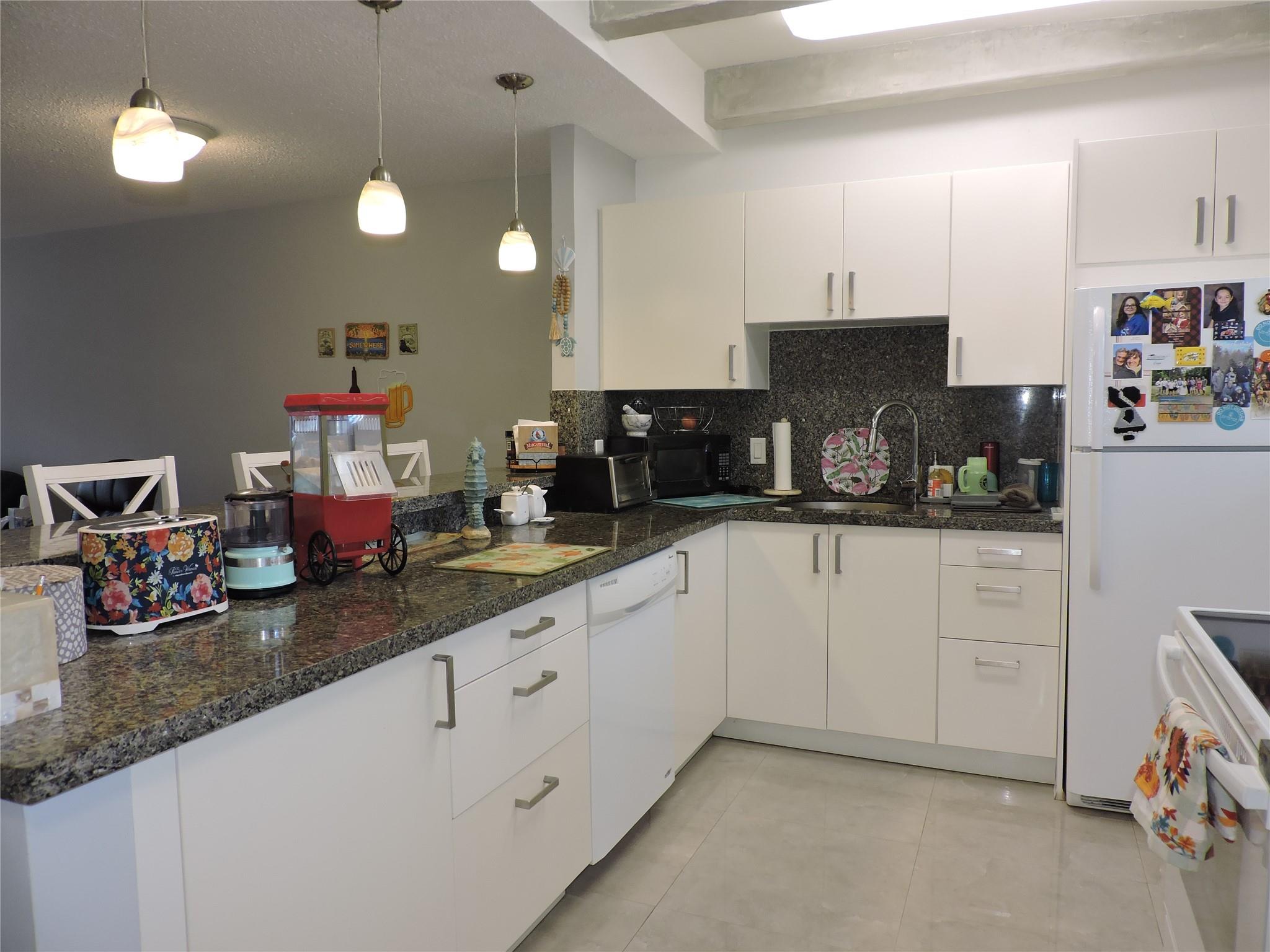 THE DANIANS NORTH CONDO - Residential