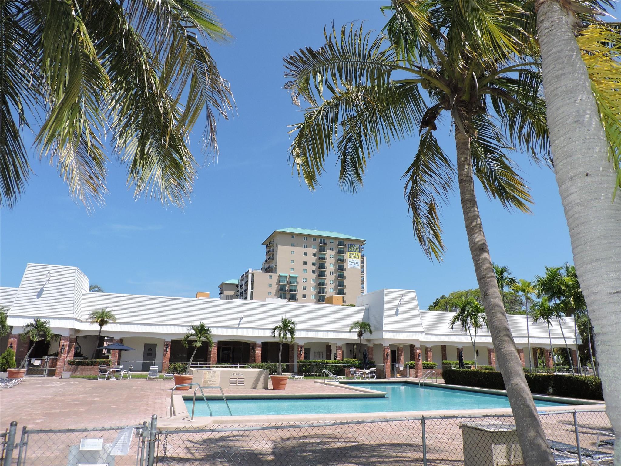 THE DANIANS NORTH CONDO - Residential