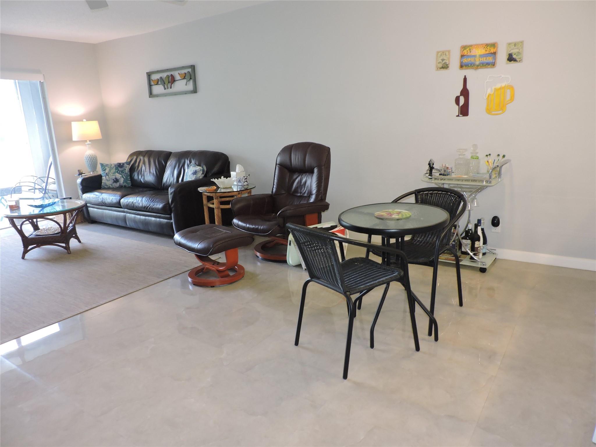THE DANIANS NORTH CONDO - Residential
