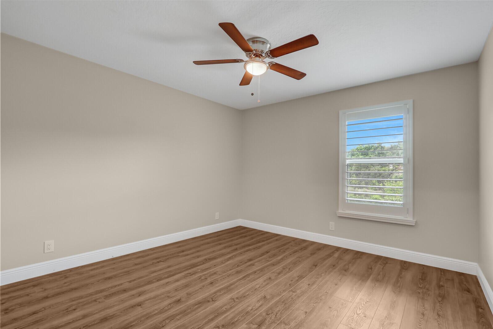 SHORES 2 - Residential Lease