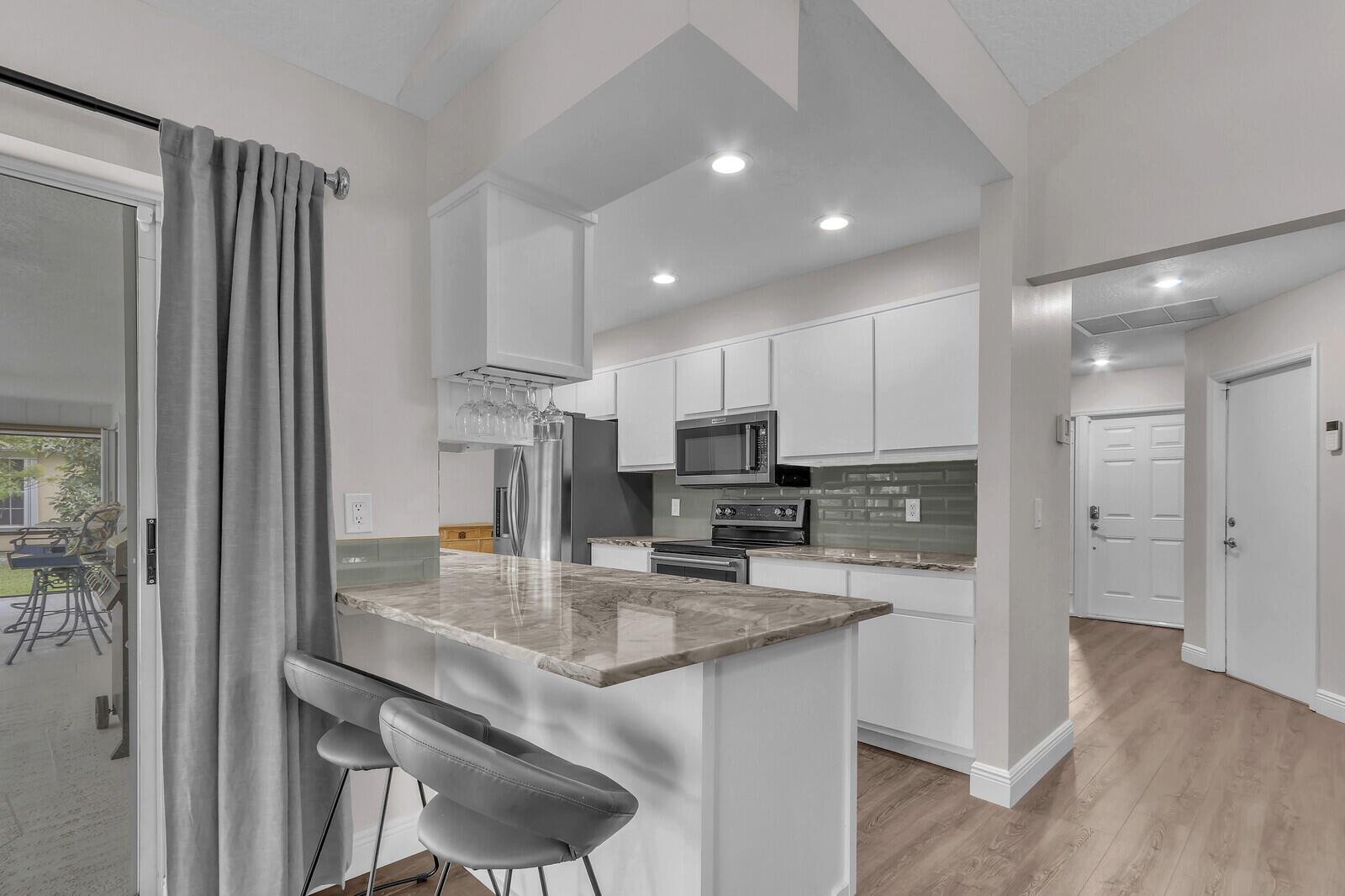 SHORES 2 - Residential Lease