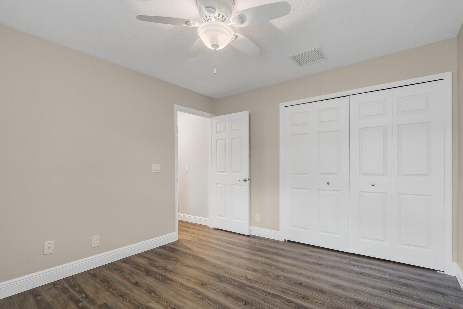 SHORES 2 - Residential Lease