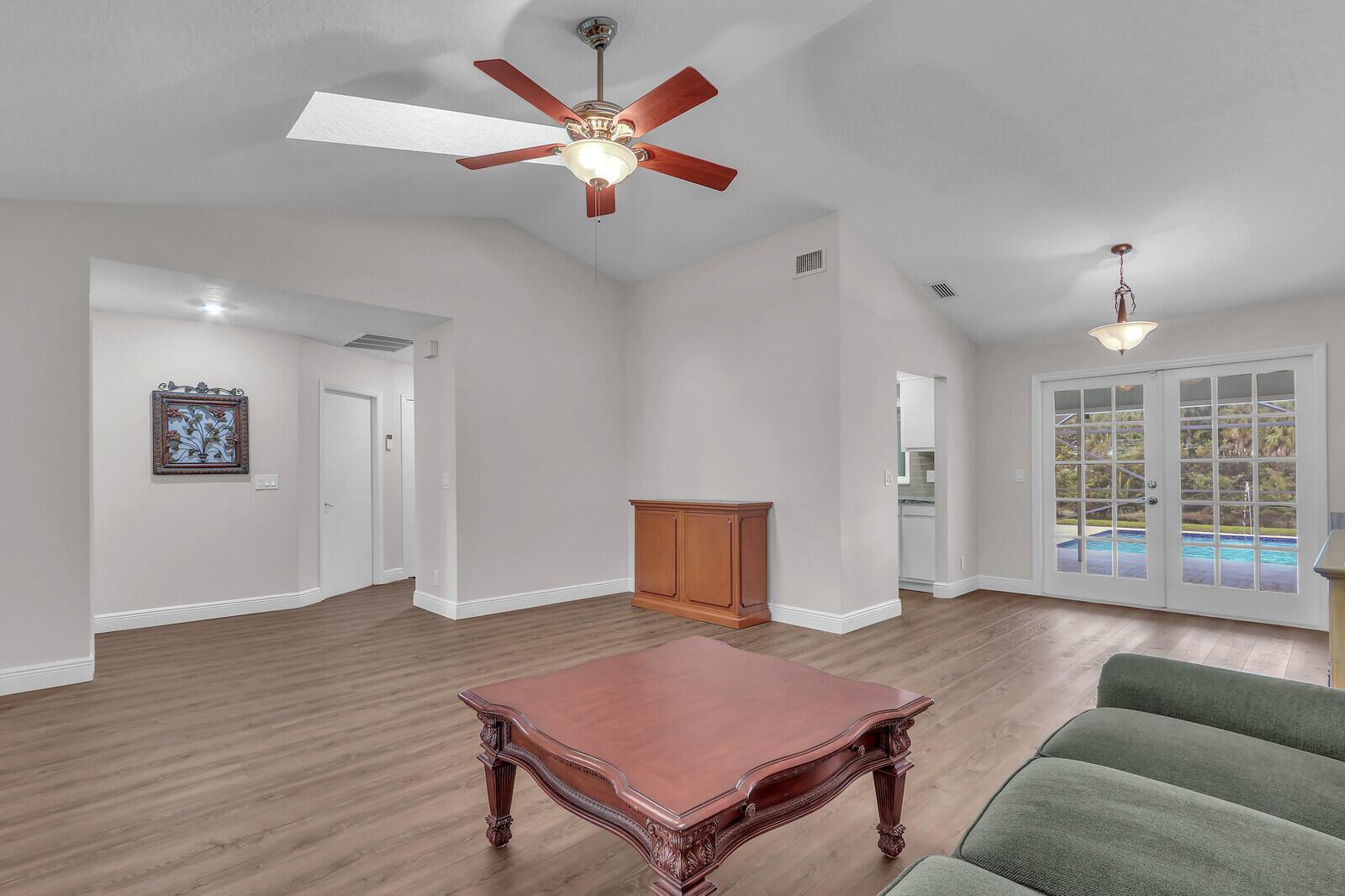 SHORES 2 - Residential Lease