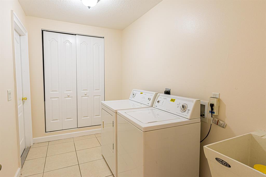 PORT ST LUCIE SECTION 8 - Residential