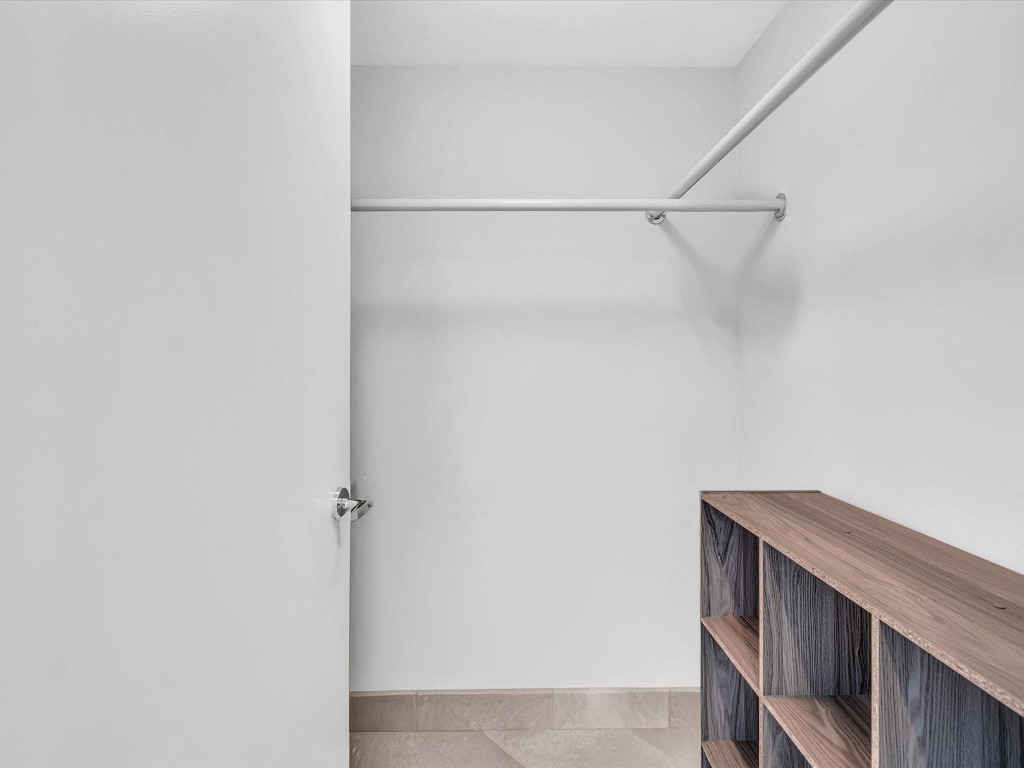 Aquazul Condo - Residential