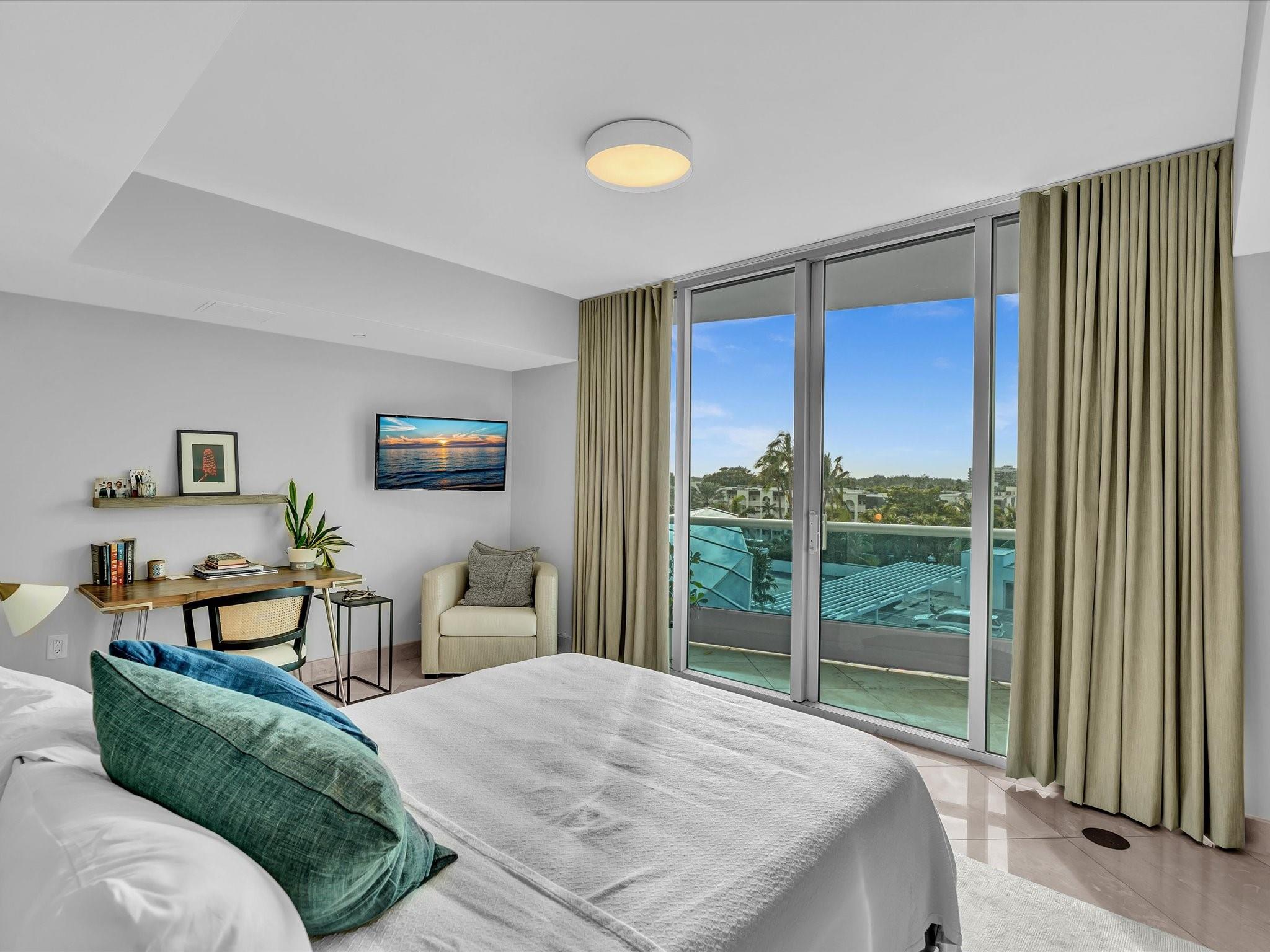 Aquazul Condo - Residential