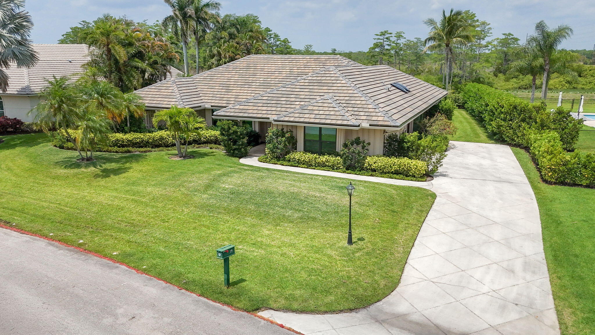 PGA RESORT COMMUNITY 6 - Residential