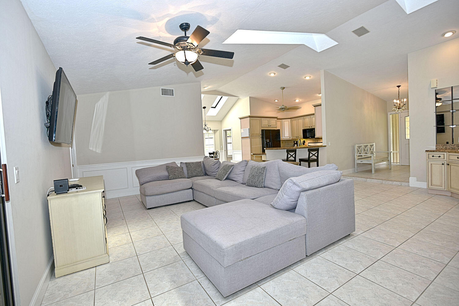PGA RESORT COMMUNITY 6 - Residential