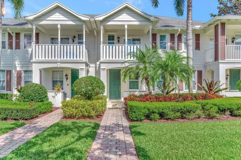 3325 E Community Drive, Jupiter, FL MLS: R11081783