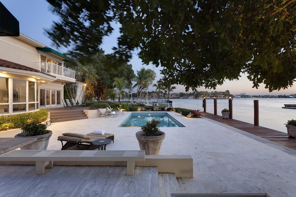 Las Olas Isles - Residential