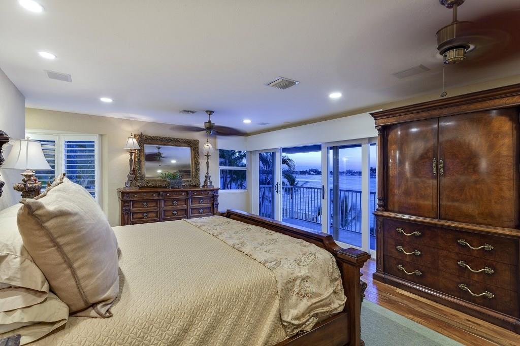 Las Olas Isles - Residential