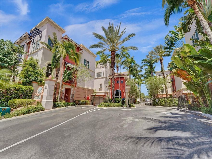 Furnished townhouse with 4 ensuite bedrooms, 4.5 baths, 2 large balconies and a 2 car garage.  Located in the heart of Ft Lauderdale only 5 minutes from the beach, shopping, groceries, parks, and nightlife. Spacious primary suite with walk in closet. Primary bath has double vanities, toilet room and separate soaking tub and shower.  Quick approval.