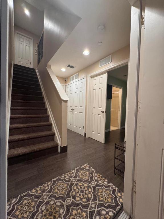 VILLA MEDICI CONDO - Residential Lease