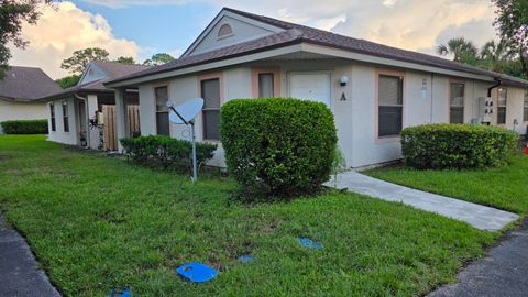 Photo of 2818 Stoneway Lane #Apt A, Fort Pierce, FL 34982 (MLS # R11132534)