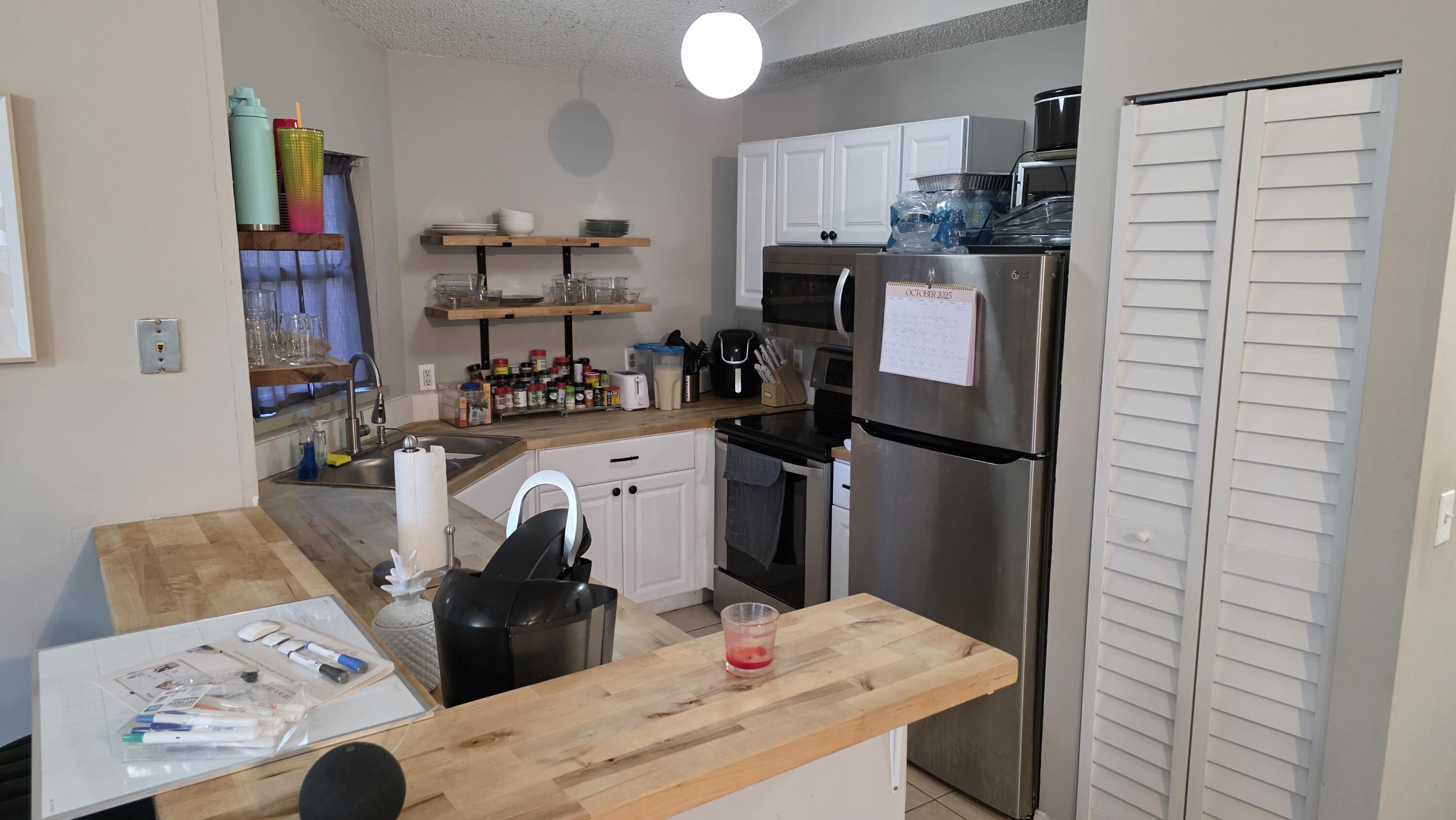 STONES THROW TOWNHOMES - Residential