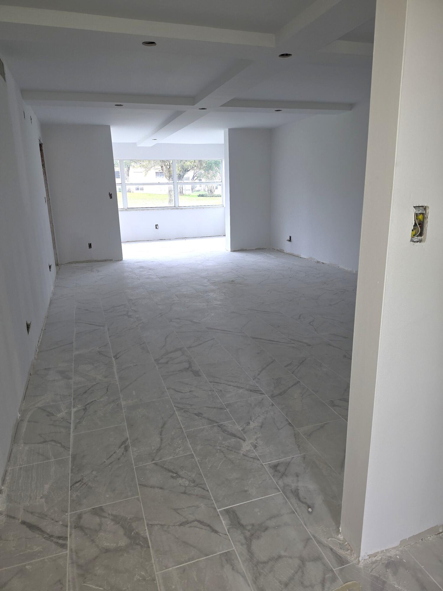 SUNRISE LAKES 101 CONDO - Residential