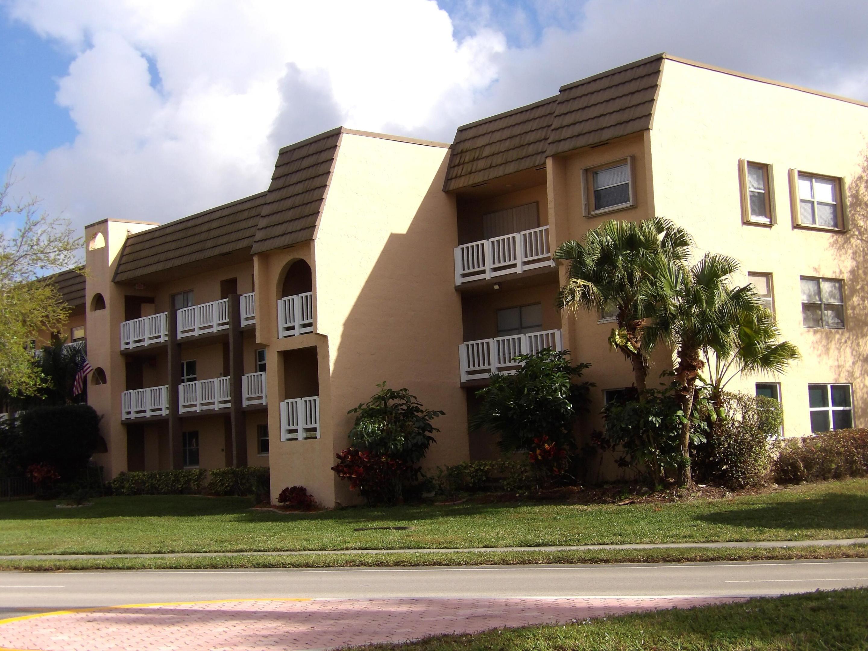 9310 Sunrise Lakes Boulevard 108