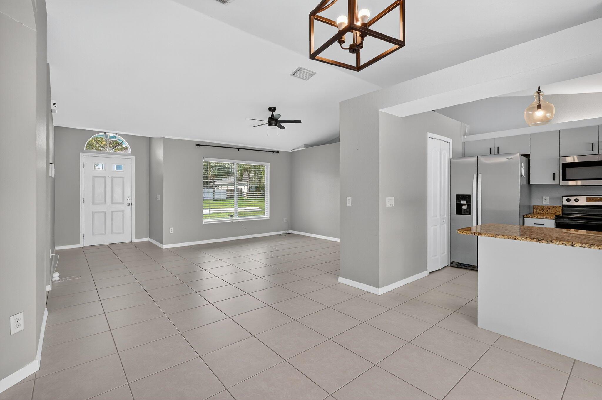 PORT ST LUCIE SECTION 44 - Residential