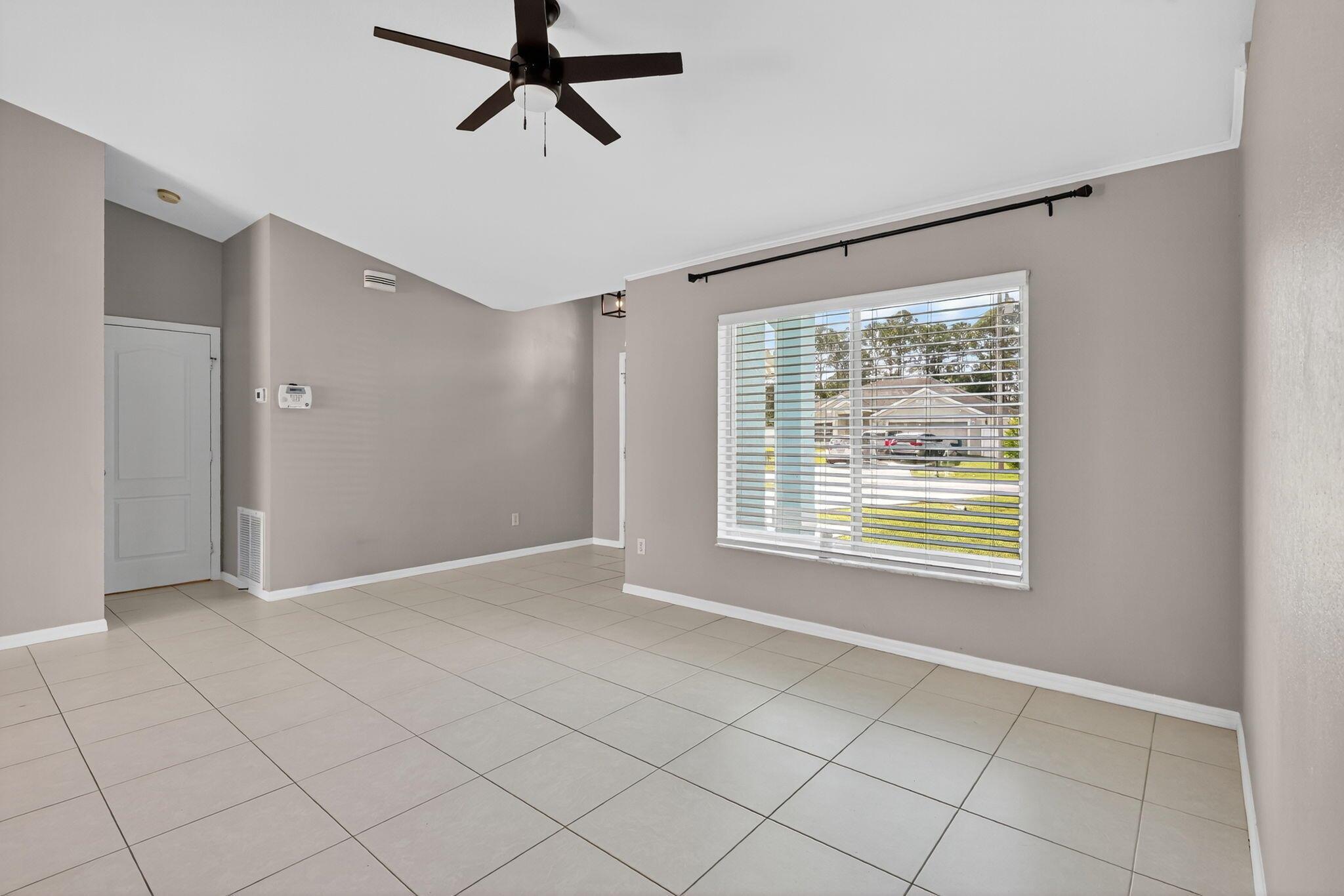 PORT ST LUCIE SECTION 44 - Residential