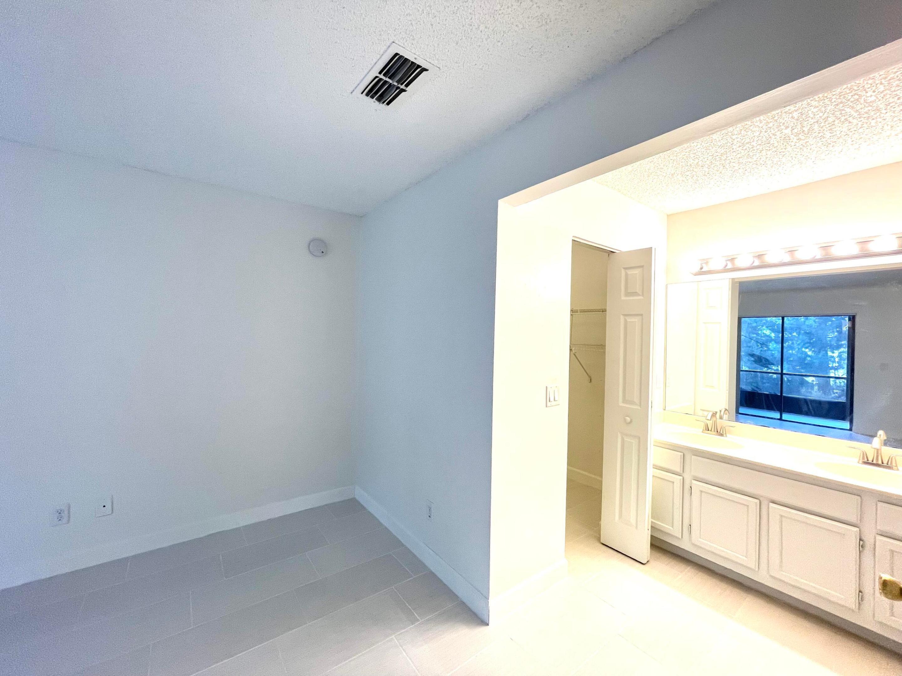 SEAGRASS CONDOMINIUM - Residential Lease