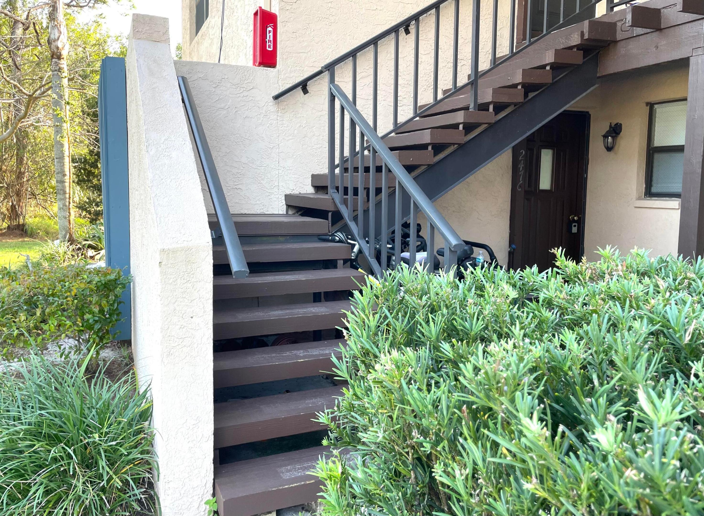 SEAGRASS CONDOMINIUM - Residential Lease