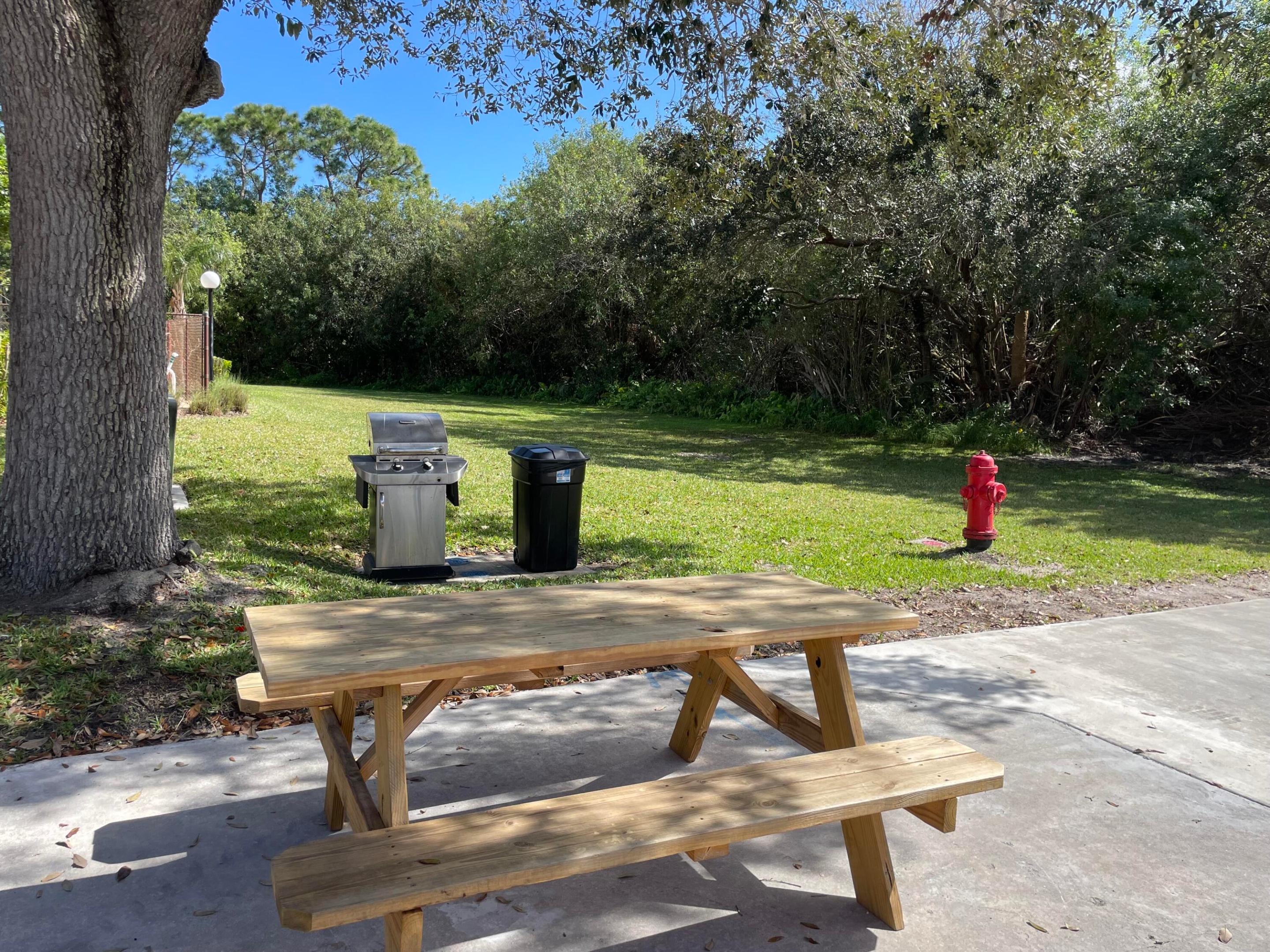 SEAGRASS CONDOMINIUM - Residential Lease