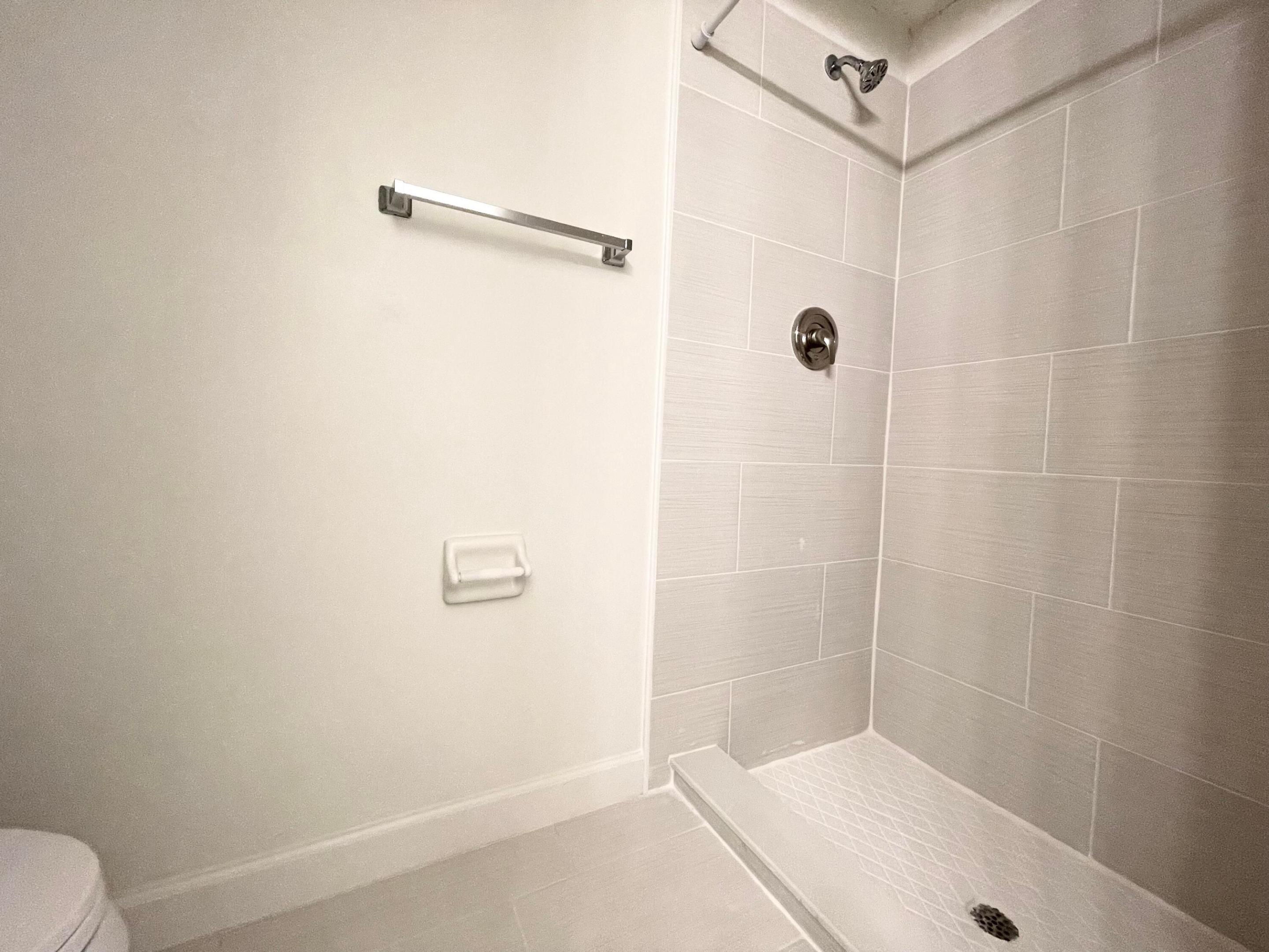 SEAGRASS CONDOMINIUM - Residential Lease