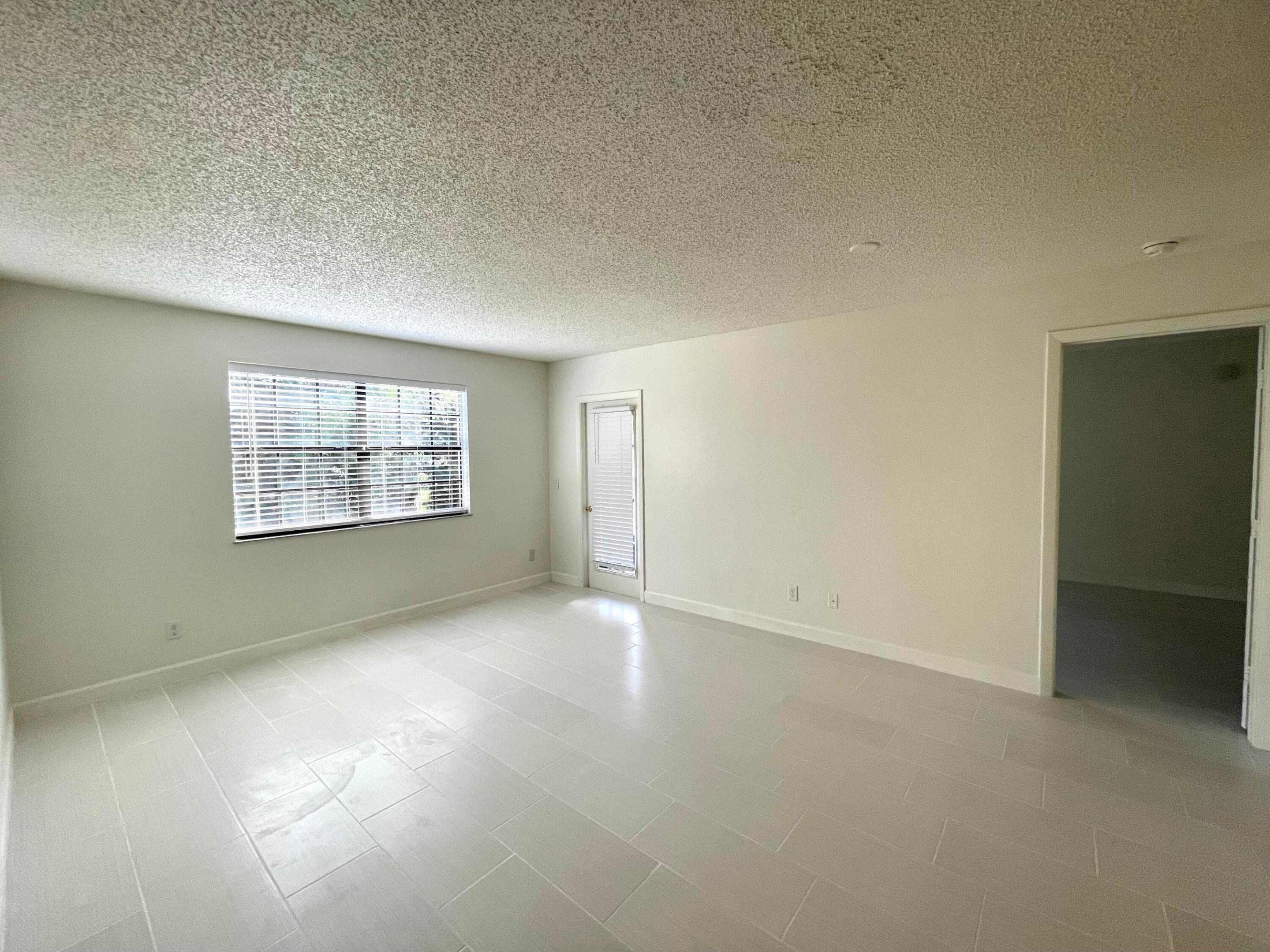 SEAGRASS CONDOMINIUM - Residential Lease